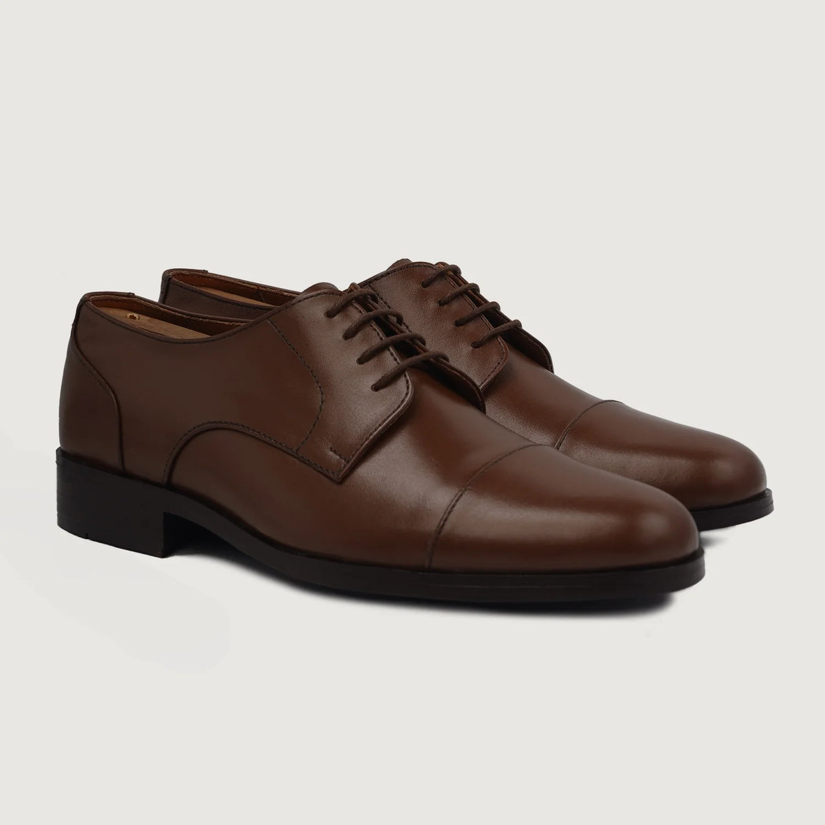 Attorney Derby Castanho Sapatos em couro para Homem For Men in Brown Full-Grain Leather - Vista de perfil | Comprar online
