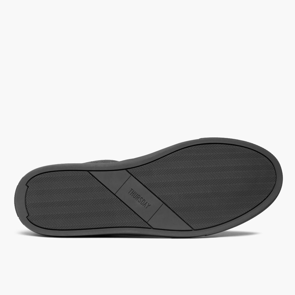 High-Traction Rubber Outsole & Lug Tread Pattern on Court Smoke Sapatilhas em pele para Homem