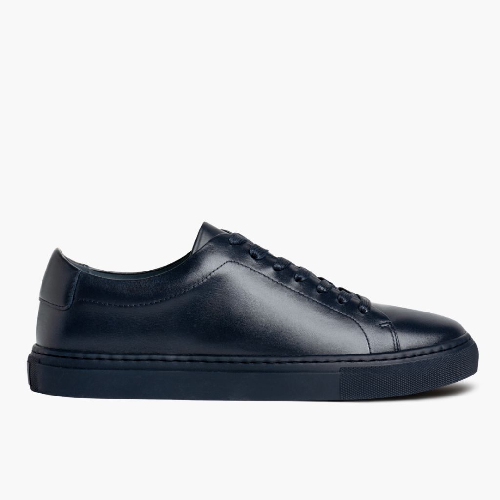 Navy Full-Grain leather Sneakers - Construção de vira Goodyear e biqueira