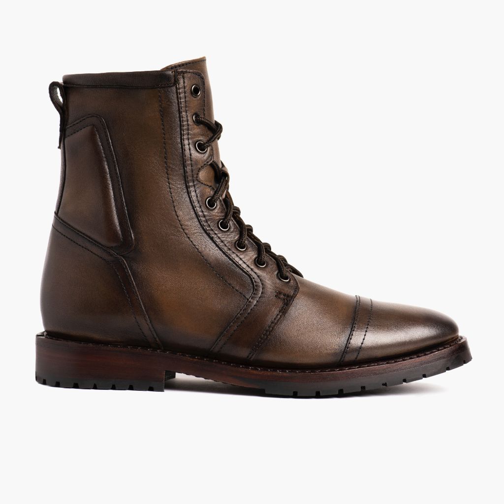 Casa Moto Anejo Botas em couro para Homem - Vista lateral mostrando o corte ergonómico de mangas