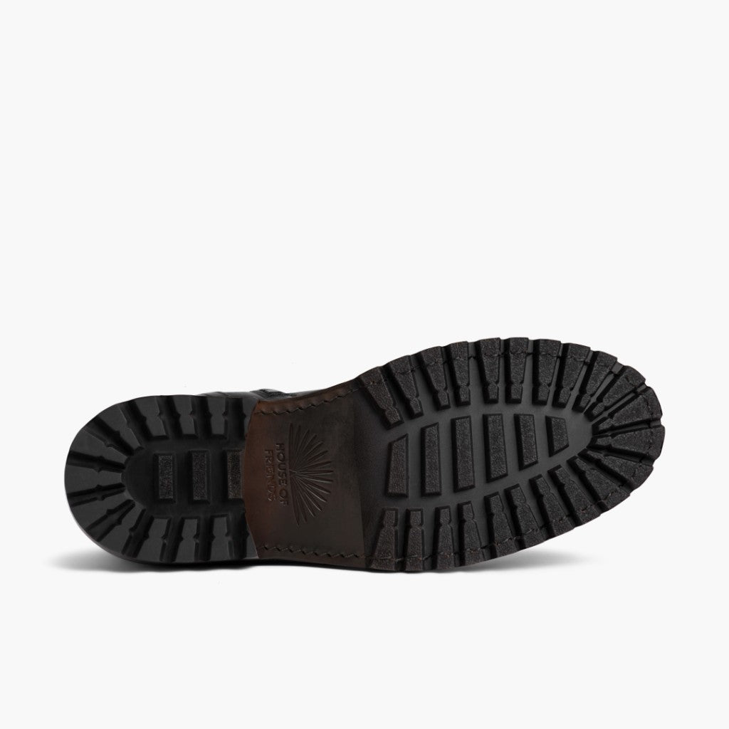 Authentic Full-Grain Leather Grain Texture & Heavy-Duty Seam Stitching Detail
