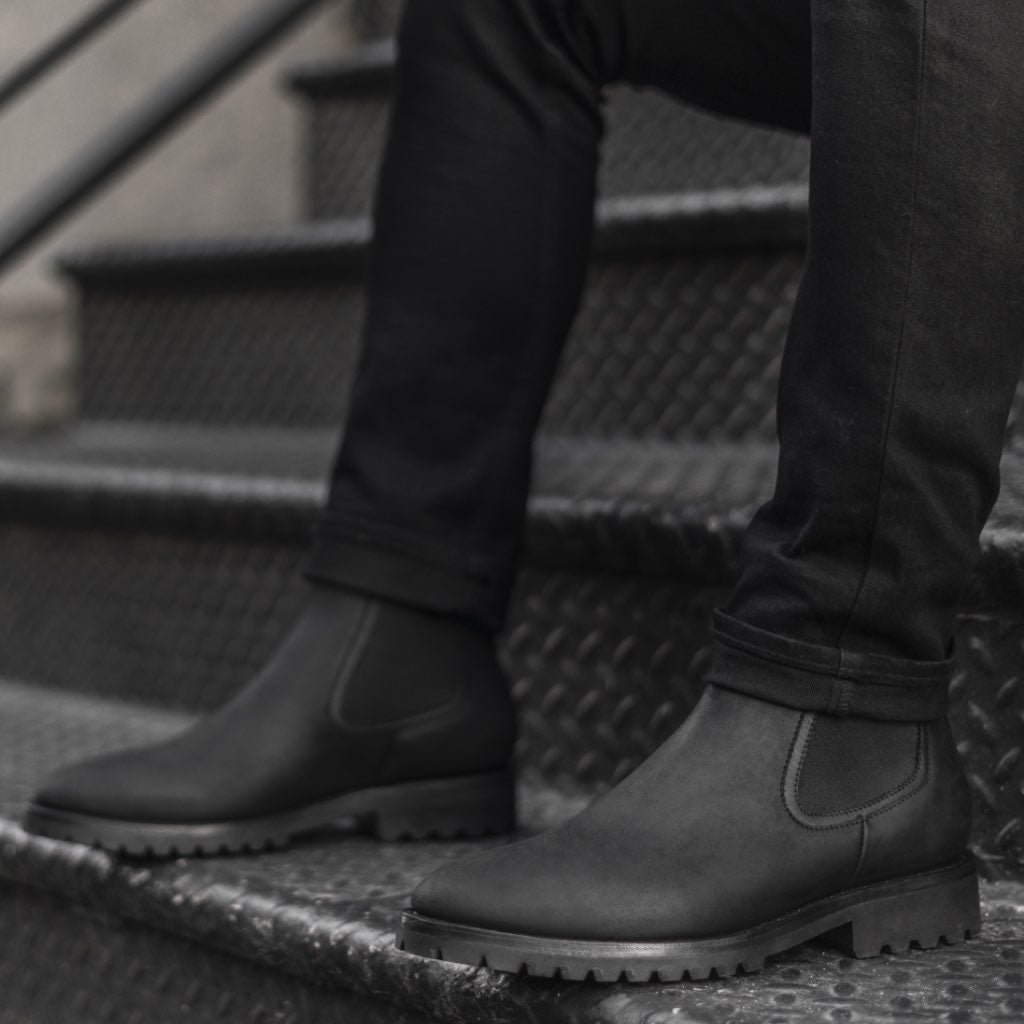 Cushioned Leather Insole & Ergonomic Arch Support Construction Detail