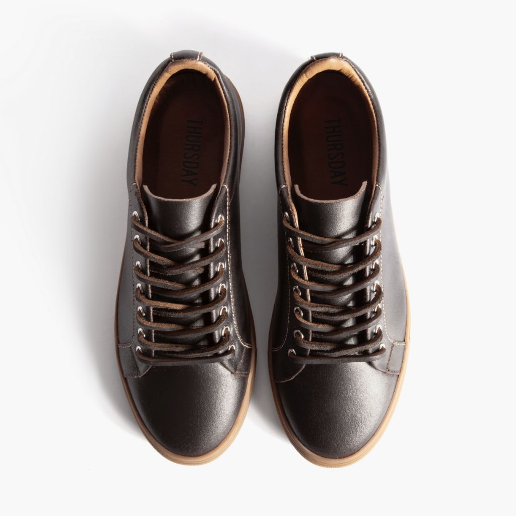 Premier Low Top Cacao Sapatilhas em pele para Homem For Men - Contraforte reforçado e costuras duplas de precisão