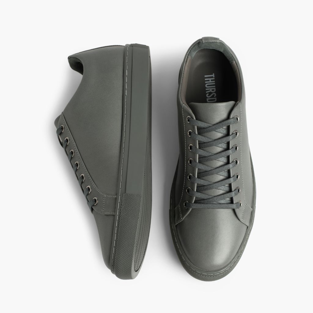 Premier Low Top Grey Sapatilhas em pele para Homem For Men - Contraforte reforçado e costuras duplas de precisão