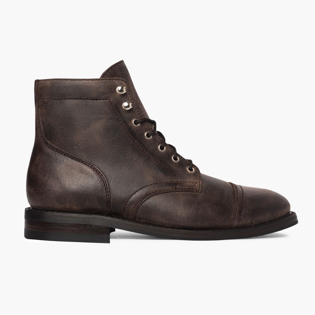 Classic Full-Grain leather Boots - Construção de vira Goodyear e biqueira