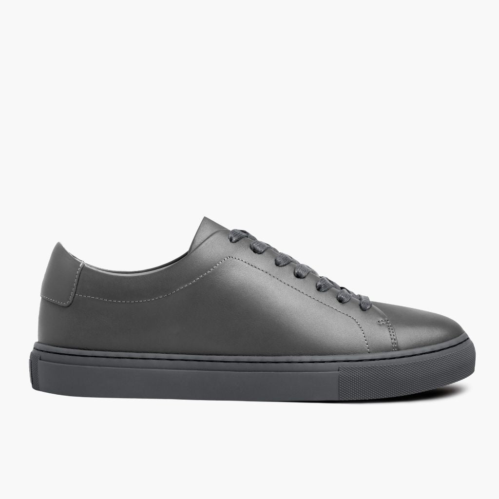 Grey Full-Grain leather Sneakers - Construção de vira Goodyear e biqueira