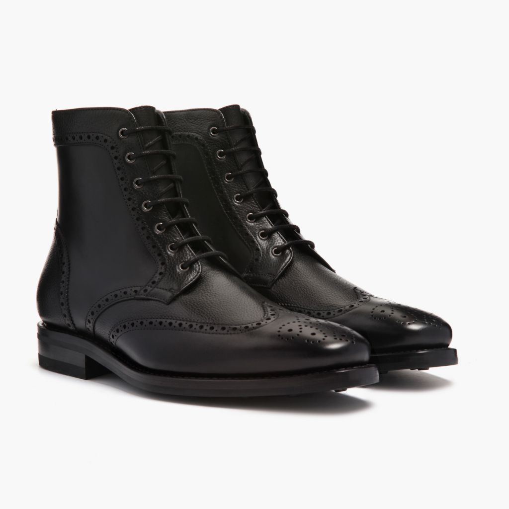 Wingtip Preto Botas em couro para Homem For Men em couro bovino preto legítimo - Vista de perfil | Comprar online