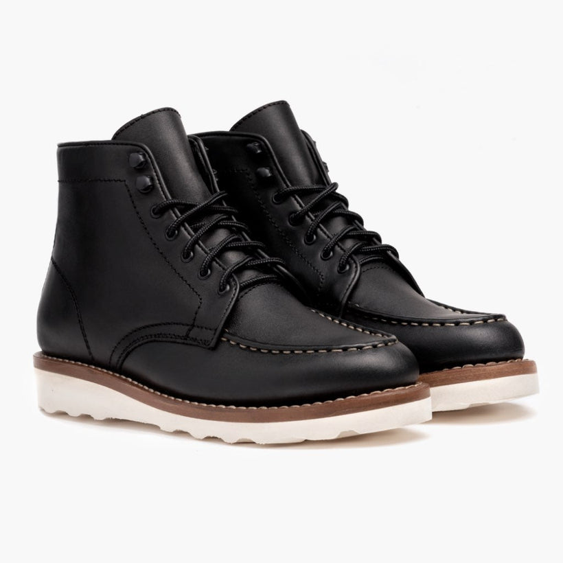 Diplomat Preto Leather Boots para Mulher
