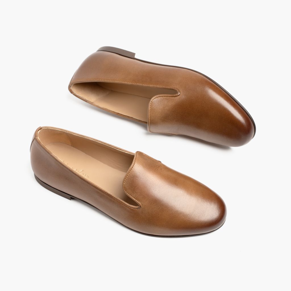 High-Traction Rubber Outsole & Lug Tread Pattern on Eden Ginger Botas em couro para Mulher