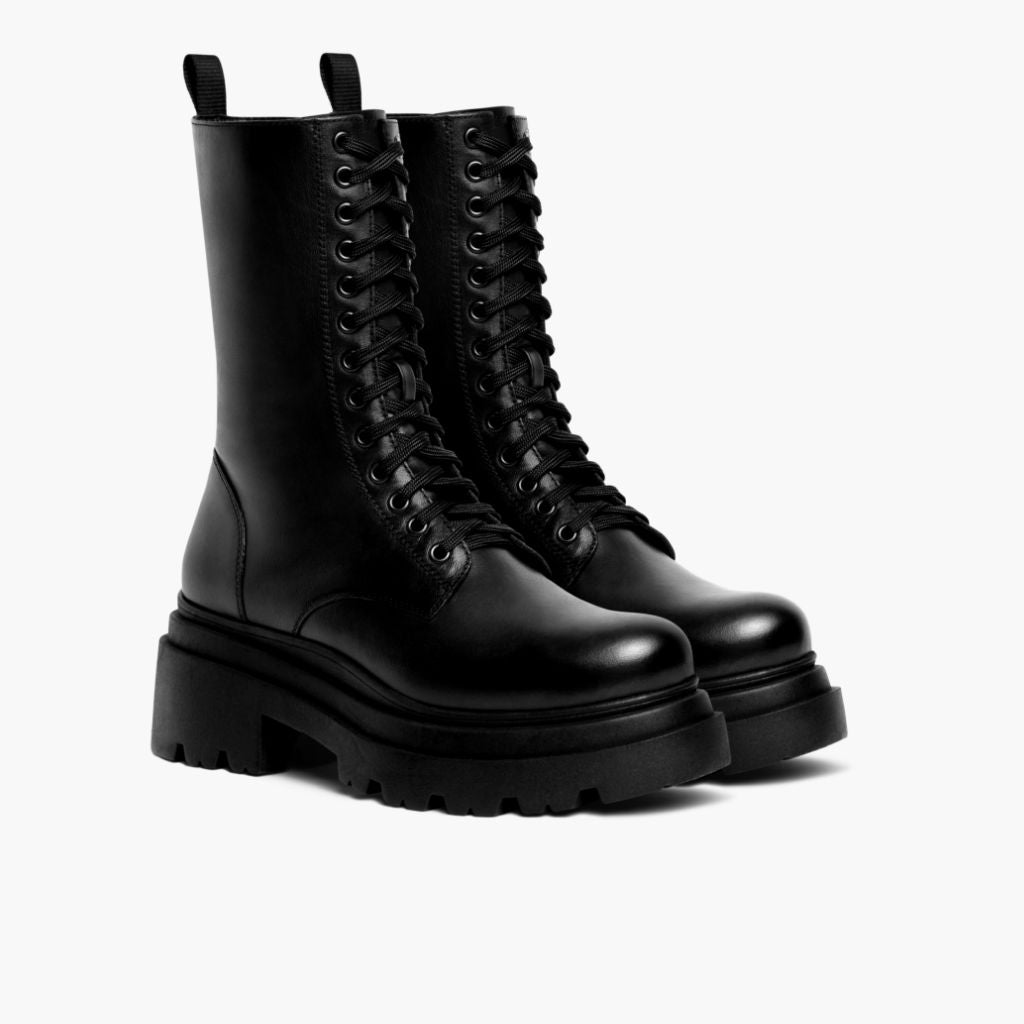 Fatale Preto Botas em couro para Mulher em couro bovino preto legítimo - Vista de perfil | Comprar online