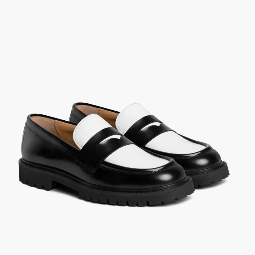 Penny Preto & White Leather Loafers para Mulher