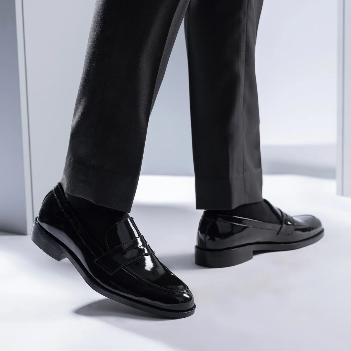Orlaven Baxton Preto Patent Mocassins em couro para Homem footwear image 9