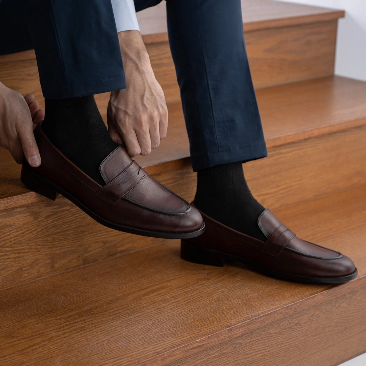Orlaven Baxton Burnished Castanho Mocassins em couro para Homem footwear image 10