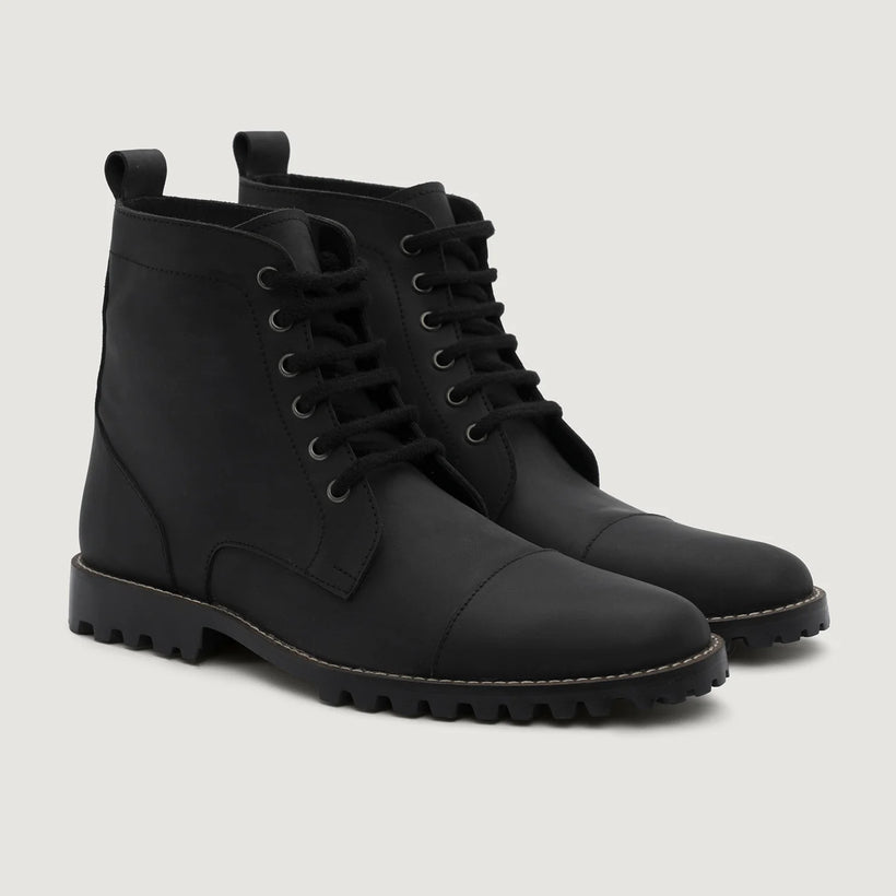 Knight Derby Preto Matte Nubuck Botas em couro - TerraGrip para Homem