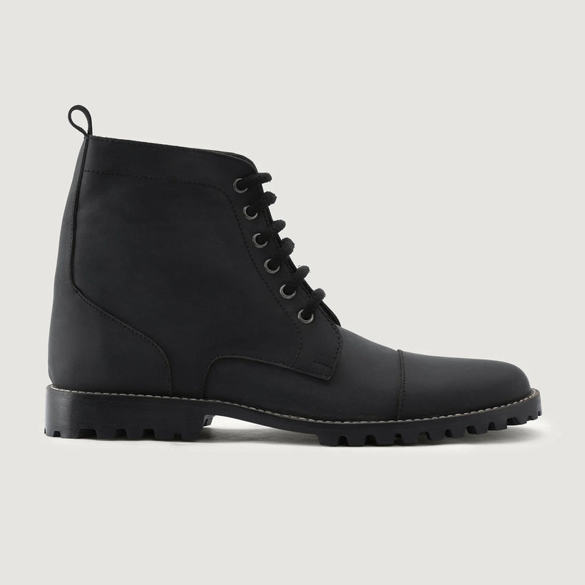 Knight Derby Preto Matte Nubuck Botas em couro - TerraGrip para Homem