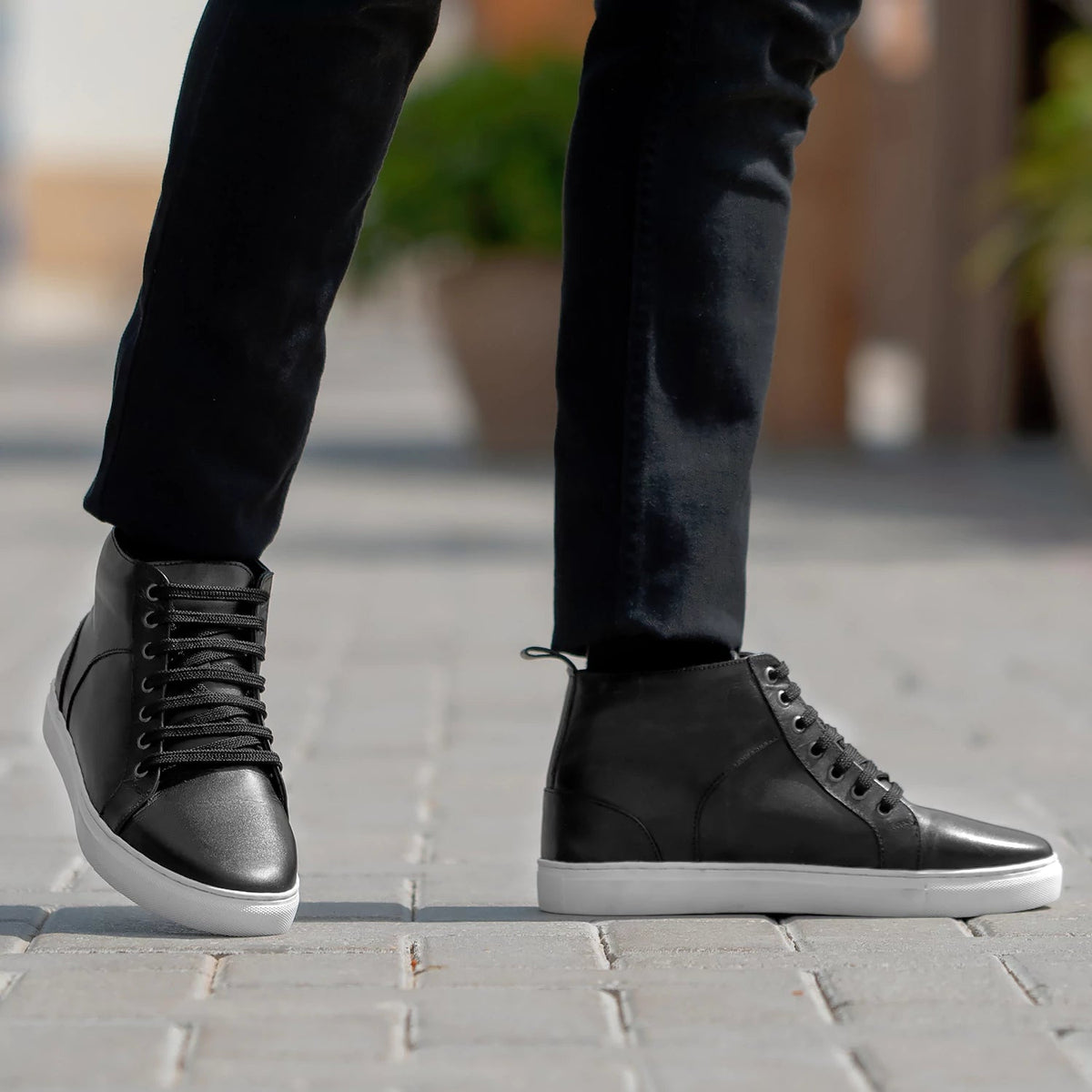 Orlaven Marty High Top Preto Sapatilhas em pele para Homem footwear image 9