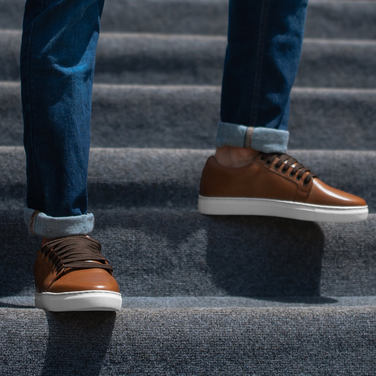Murphy Low Top Caramelo Sapatilhas em pele para Homem - Contraforte reforçado e costuras duplas de precisão