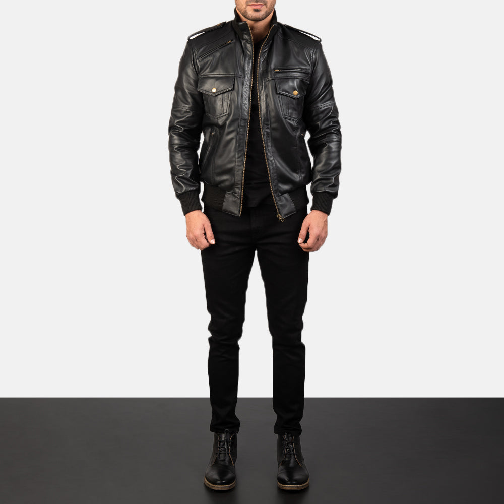 Men's Agent Shadow Preto Blusão Bomber de Couro para Homem - Lateral Side Profile View Showing Sleeve Cut &amp; Athletic Taper Fit