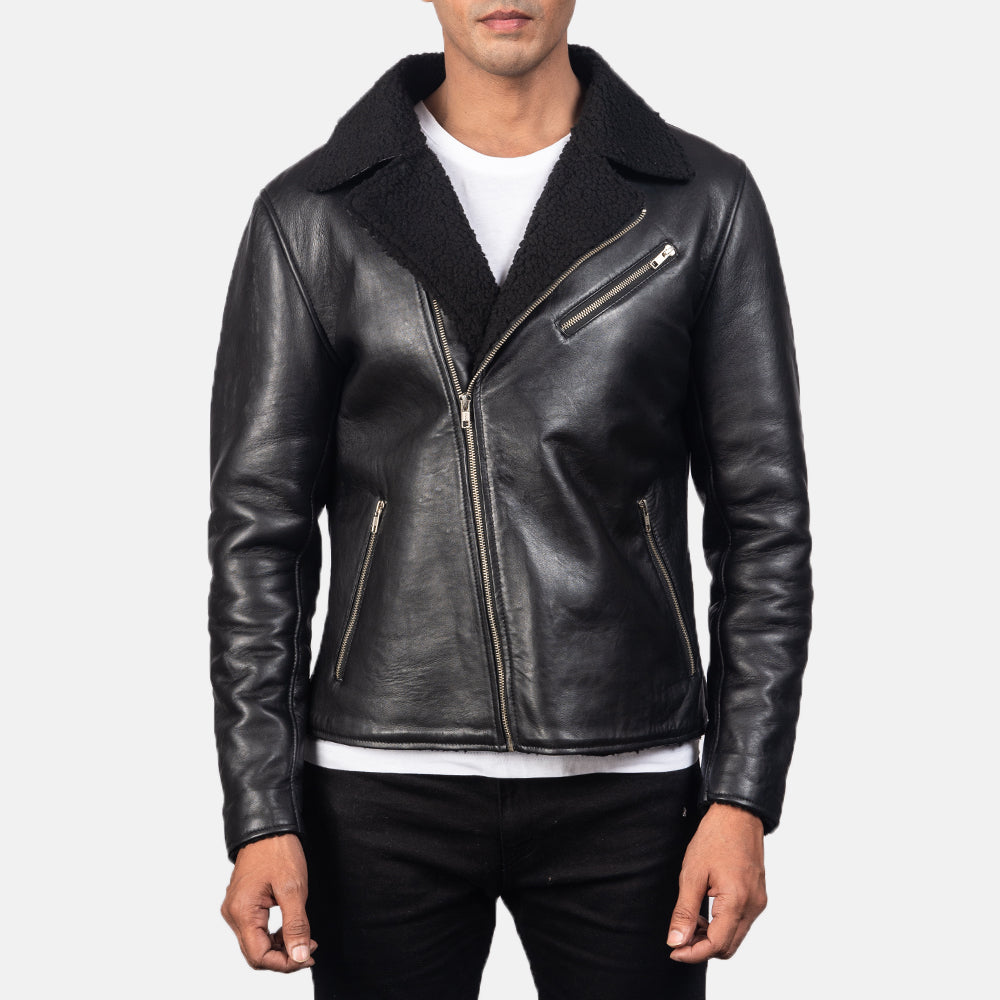 Men's Alberto Shearling Preto Blusão de Couro para Homem - Lateral Side Profile View Showing Sleeve Cut &amp; Athletic Taper Fit