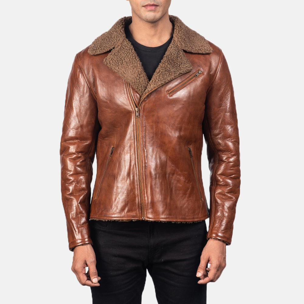
Alberto Shearling Castanho Jaqueta de Couro para Homem - Vista lateral mostrando o corte ergonómico de mangas