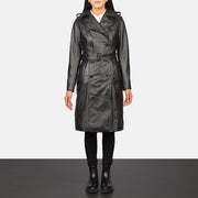 
Alice Black Double Breasted Leather Coat in Black Cowhide Leather - Vista frontal e silhueta ajustada | Comprar online