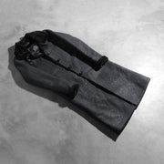 Open Hem &amp; Hem Craftsmanship Construction Detail on Women's Alina Shearling Preto Casaco de Couro para Mulher