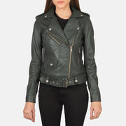 Close-Up Detail of Notch &amp; Zipper Hardware on Women's Alison Verde Blusão Biker de Couro para Mulher