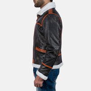 Close-Up Detail of High neck with Belt &amp; Zipper Hardware on Men's Alpine Castanho Fur Blusão de Couro para Homem