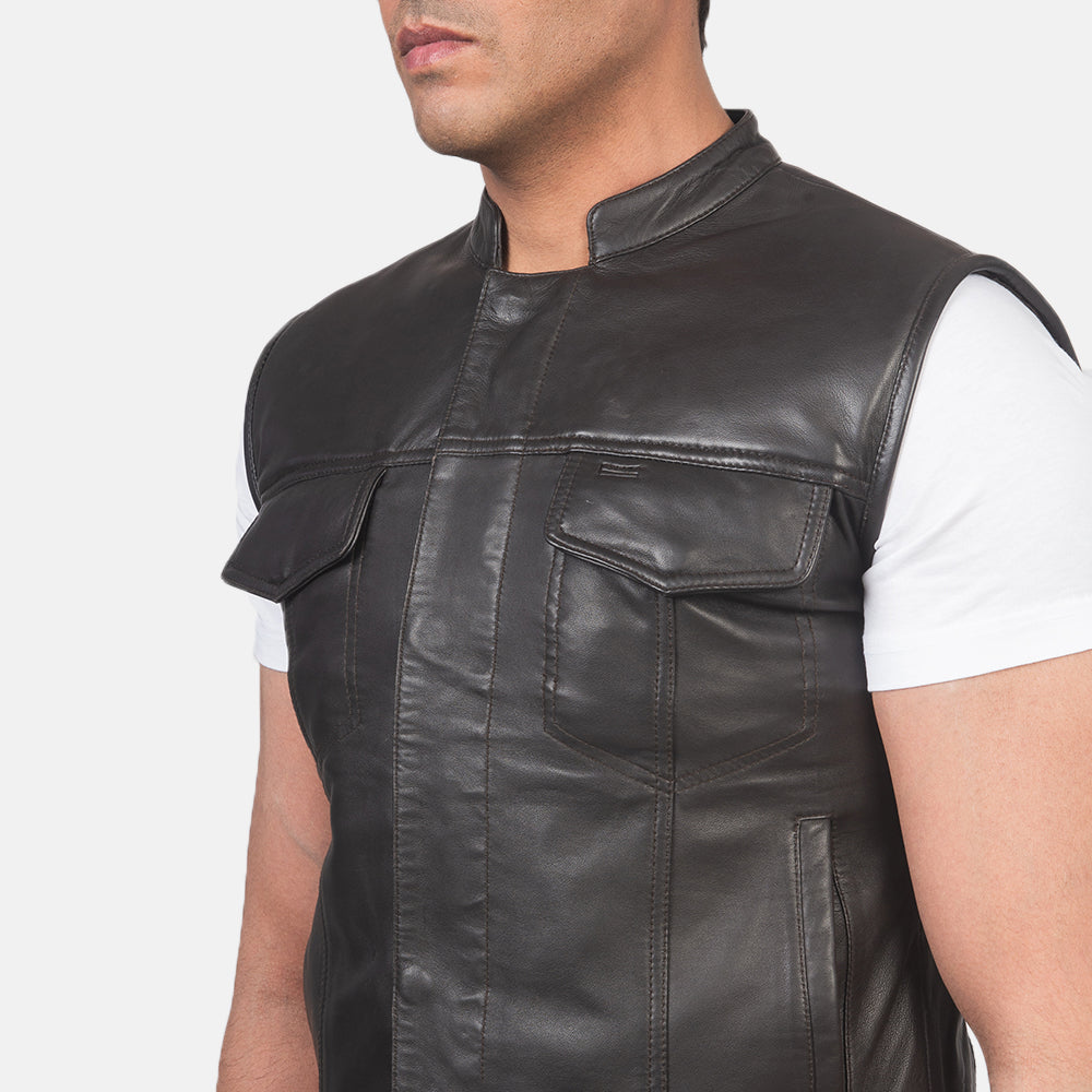 
Vista interior Showing Quilted Polyester Lining & Dois bolsos interiores funcionais