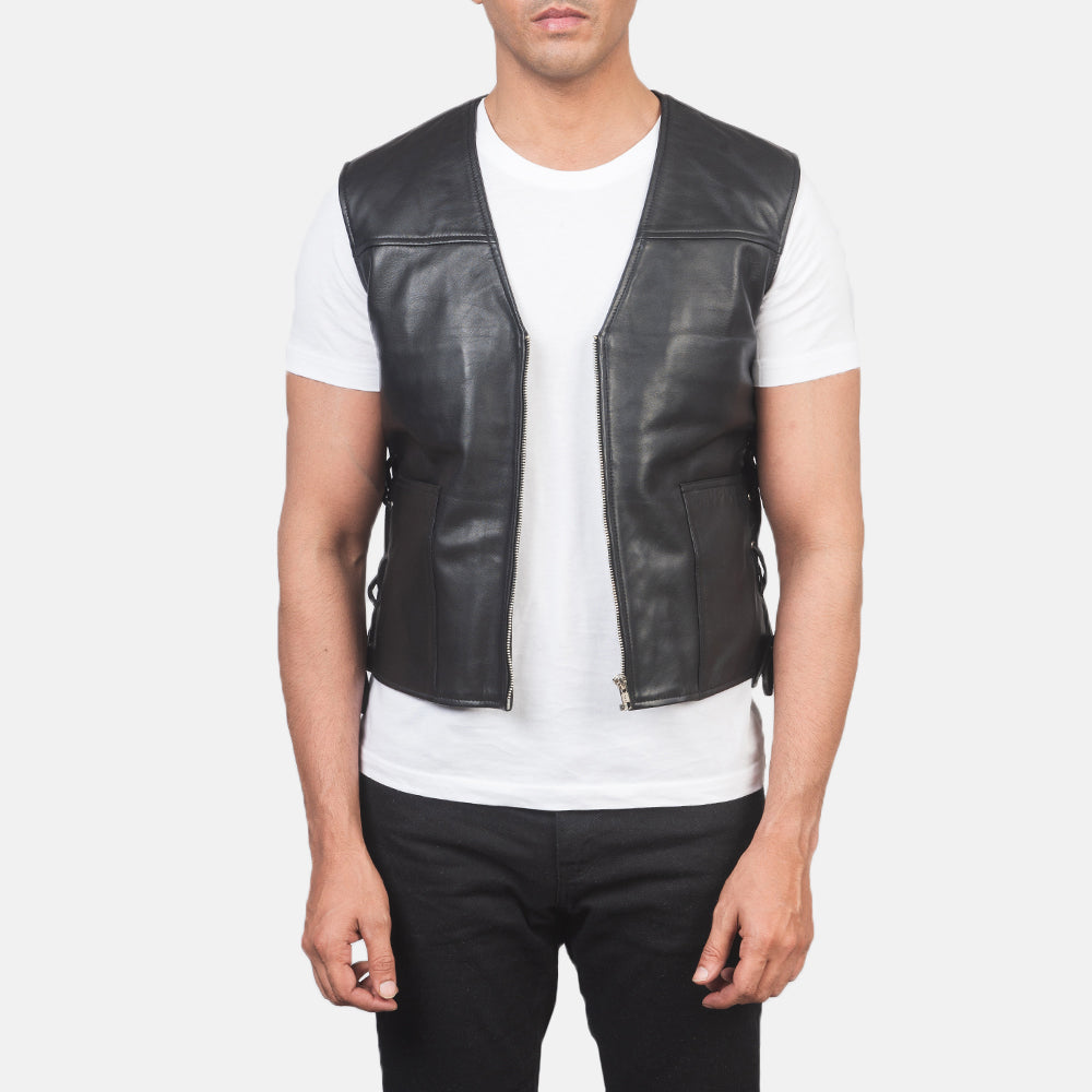 Men's Brandon Preto Colete de Couro para Homem in Black Sheepskin Leather - Front Profile View &amp; Tailored Silhouette | Buy Online
