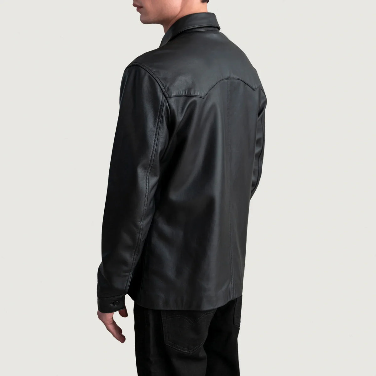
Vista interior Showing Viscose Lining & Dois bolsos interiores funcionais