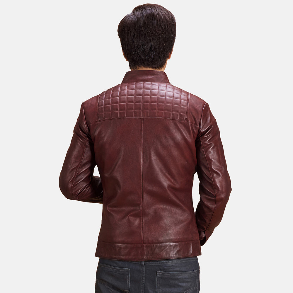 
Vista detalhada of Band with Snap Button & Zipper Hardware on Burgunn Dee Bordô Jaqueta Biker de Couro para Homem