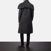 Men's Classic Distressed Preto Leather Duster para Homem - Lateral Side Profile View Showing Sleeve Cut &amp; Athletic Taper Fit