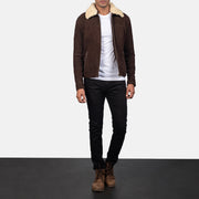 Men's Coffner Castanho Shearling Fur Blusão de Couro para Homem - Lateral Side Profile View Showing Sleeve Cut &amp; Athletic Taper Fit