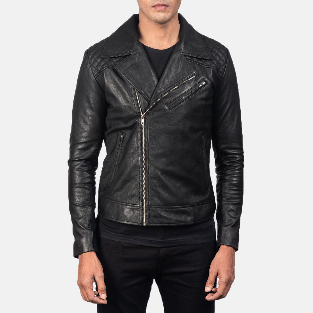 Danny Quilted Brown Leather Biker Jacket - Vista lateral mostrando o corte ergonómico de mangas