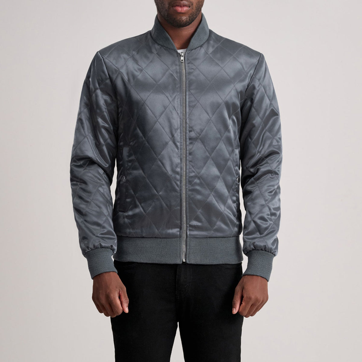 Danson Acolchoado Grey Varsity Blusão de Couro para Homem in Grey Satin - Front Profile View &amp; Tailored Silhouette | Buy Online