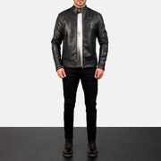 Dean Preto Blusão Biker de Couro para Homem - Lateral Side Profile View Showing Sleeve Cut &amp; Athletic Taper Fit
