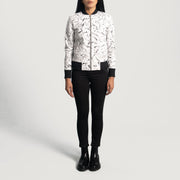 Close-Up Detail of Varsity &amp; Zipper Hardware on Women's Donna Blake White Blusão Bomber de Couro para Mulher