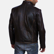 Close-Up Detail of Band &amp; Button Hardware on Men's Drakeshire Castanho Blusão de Couro para Homem