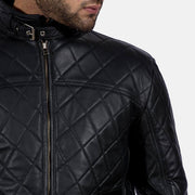 Equilibrium Preto Blusão de Couro para Homem - Lateral Side Profile View Showing Sleeve Cut &amp; Athletic Taper Fit