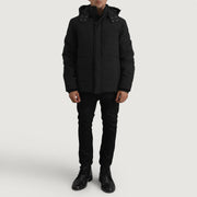 Close-Up Detail of Classic Collar &amp; Zipper With Placket. Hardware on Exton Preto Hooded Down Puffer Blusão de Couro para Homem