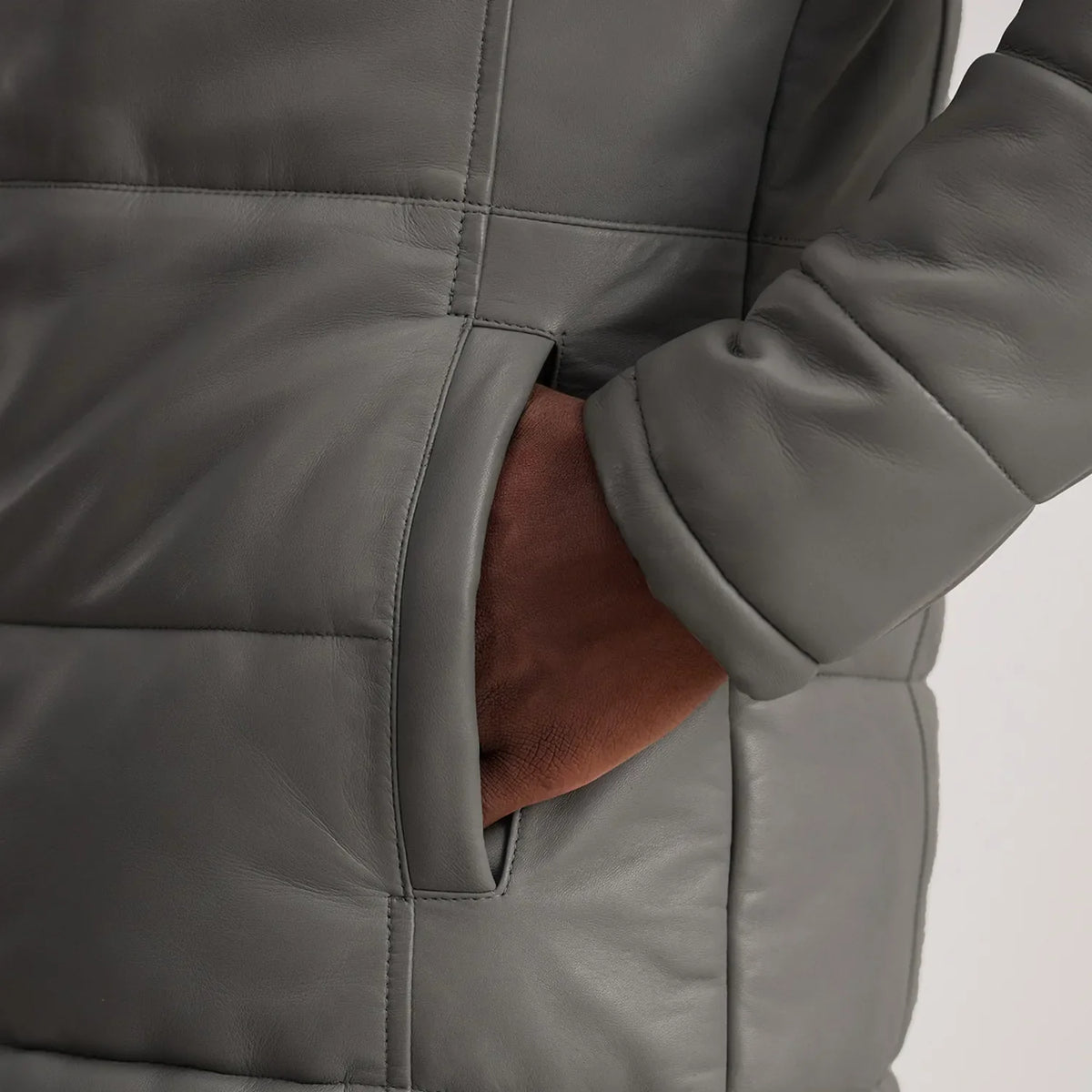 
Floyd Casaco em Couro Caramelo Puffer Jaqueta de Couro para Homem – alternate product view 6