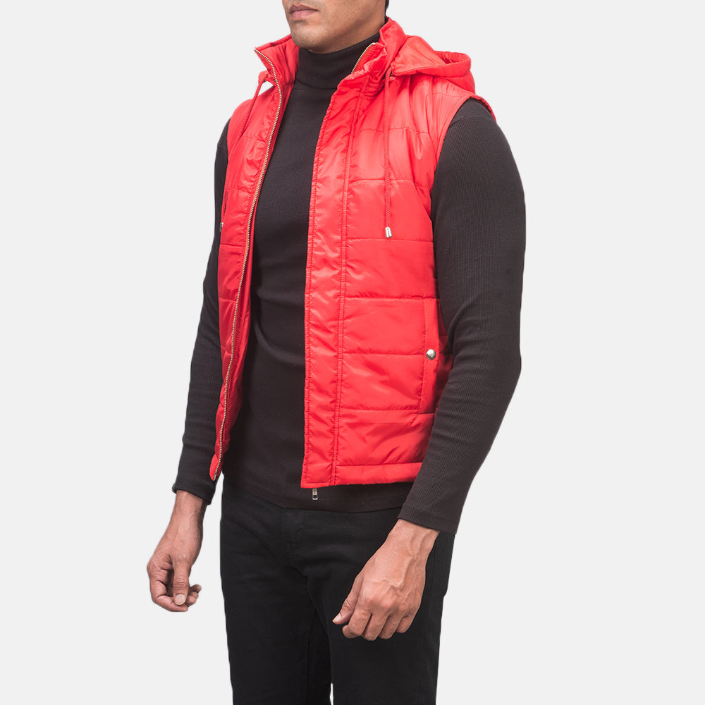 
Red Nylon Leather Vest - Vista traseira com ombros definidos e bainha impecável