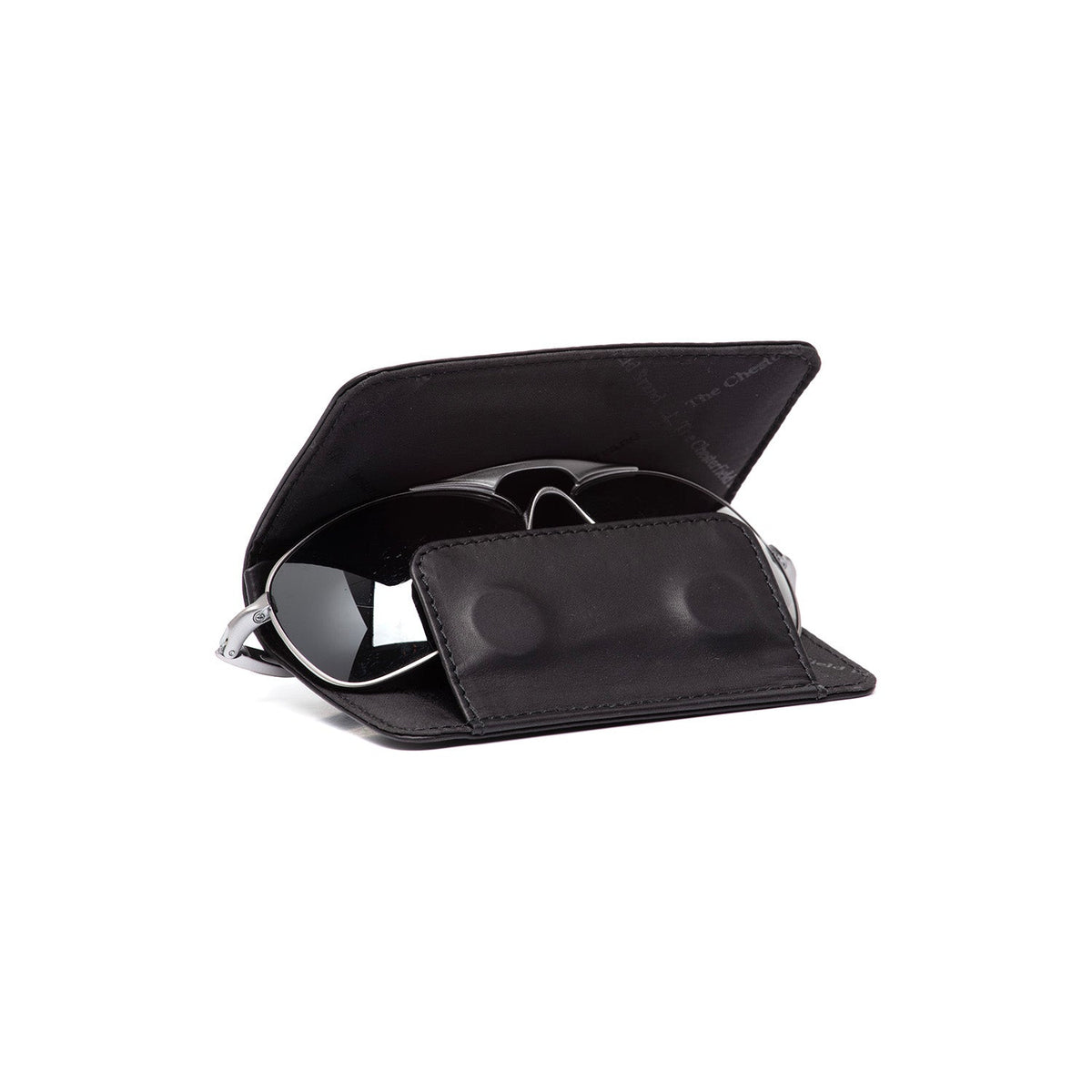 Glasses Case Maplewood para Mulher in Classic 100% Full-Grain Leather - Front Profile View &amp; Tailored Silhouette | Buy Online