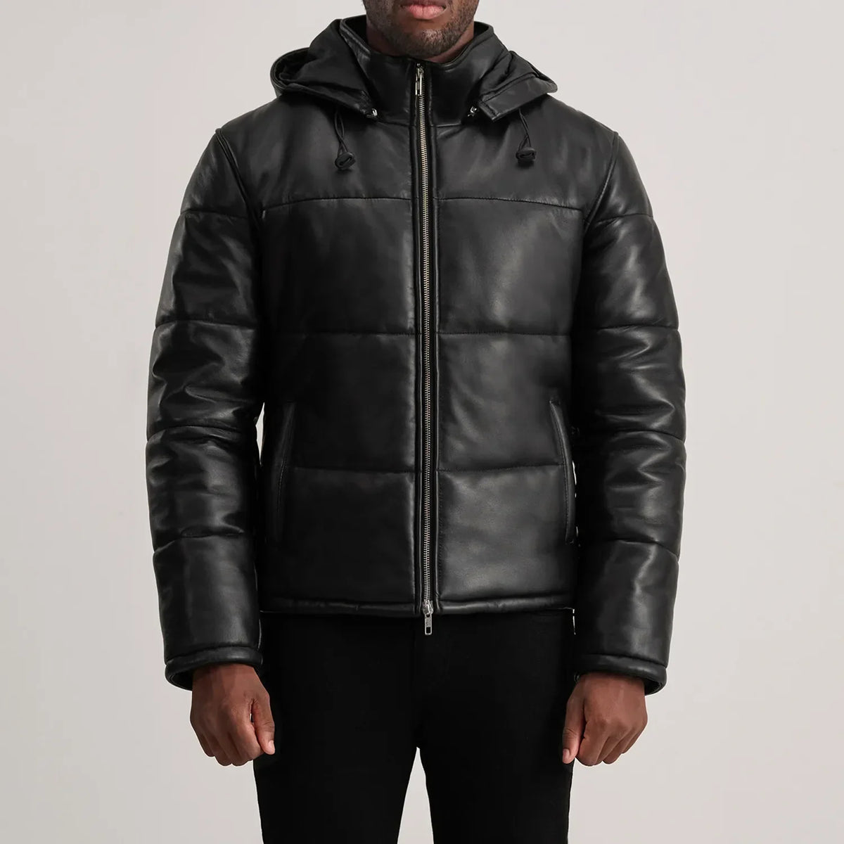 
Vista detalhada of High neck & Zipper Hardware on Gordon Tan Hooded Leather Puffer Jacket
