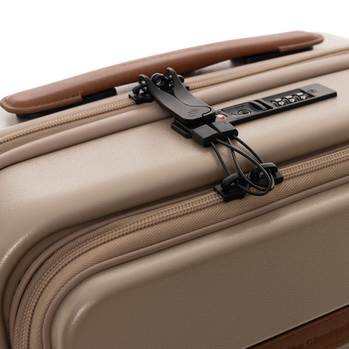 
Hand Luggage Suitcase Front Pocket Zuna para Mulher para Mulher - Vista lateral mostrando o corte ergonómico de mangas
