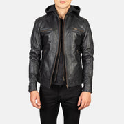 
Hector Preto Hooded Jaqueta Biker de Couro para Homem in Black Cowhide Leather - Vista frontal e silhueta ajustada | Comprar online