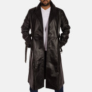 
Hooligan Preto Trench Casaco em Couro em Couro em Couro para Homem - Vista lateral mostrando o corte ergonómico de mangas