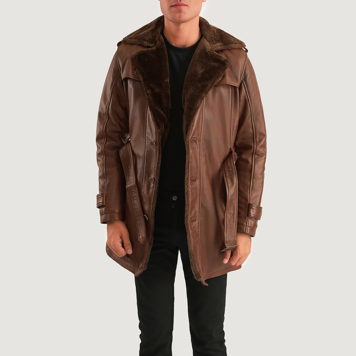 
Hunter Distressed Castanho Fur Casaco em Couro para Homem - Vista lateral mostrando o corte ergonómico de mangas