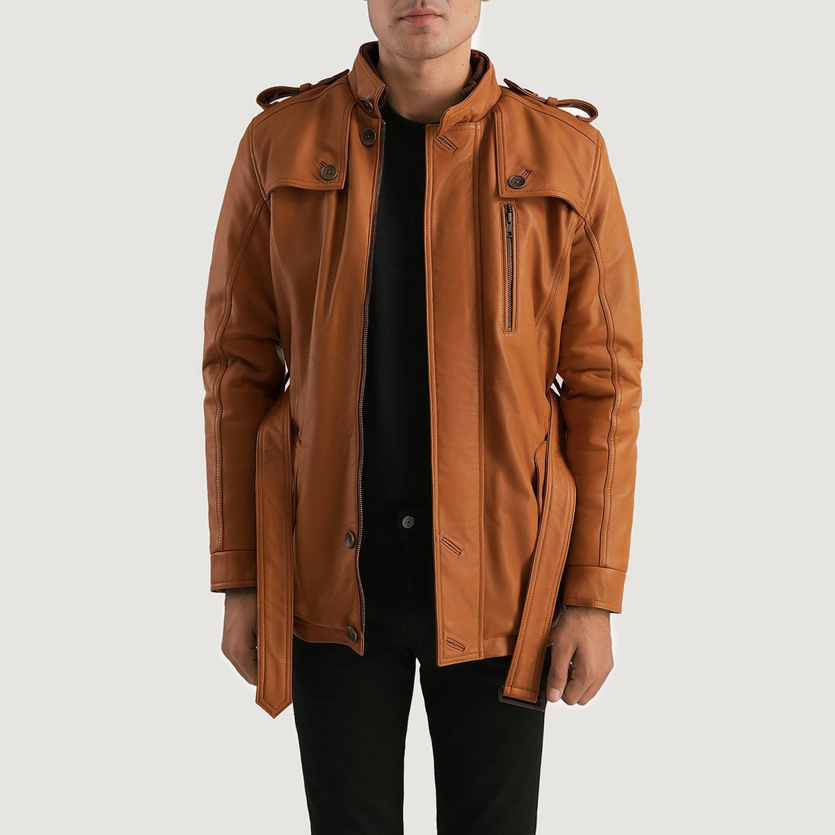 Hunter Castanho Claro Castanho Fur Blusão de Couro para Homem in Tan Brown Sheepskin Leather - Front Profile View &amp; Tailored Silhouette | Buy Online
